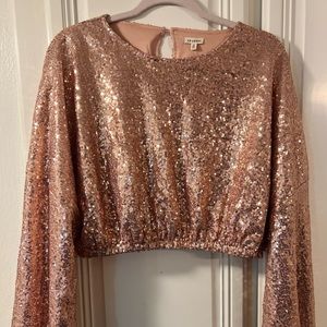 Sequin Crop Blouse. Blush color